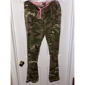Uniformed collection camouflage pajama pants size XL 1524-A1